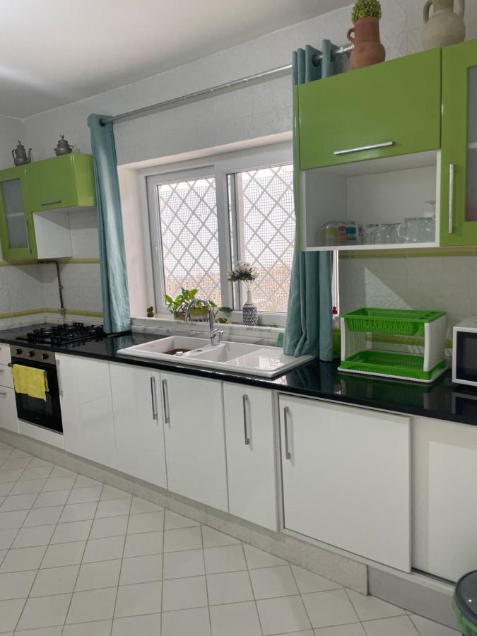 Etage De Villa Avec Jardin, Pres De L'Aireport Et Parking Prive อาริอานา ภายนอก รูปภาพ