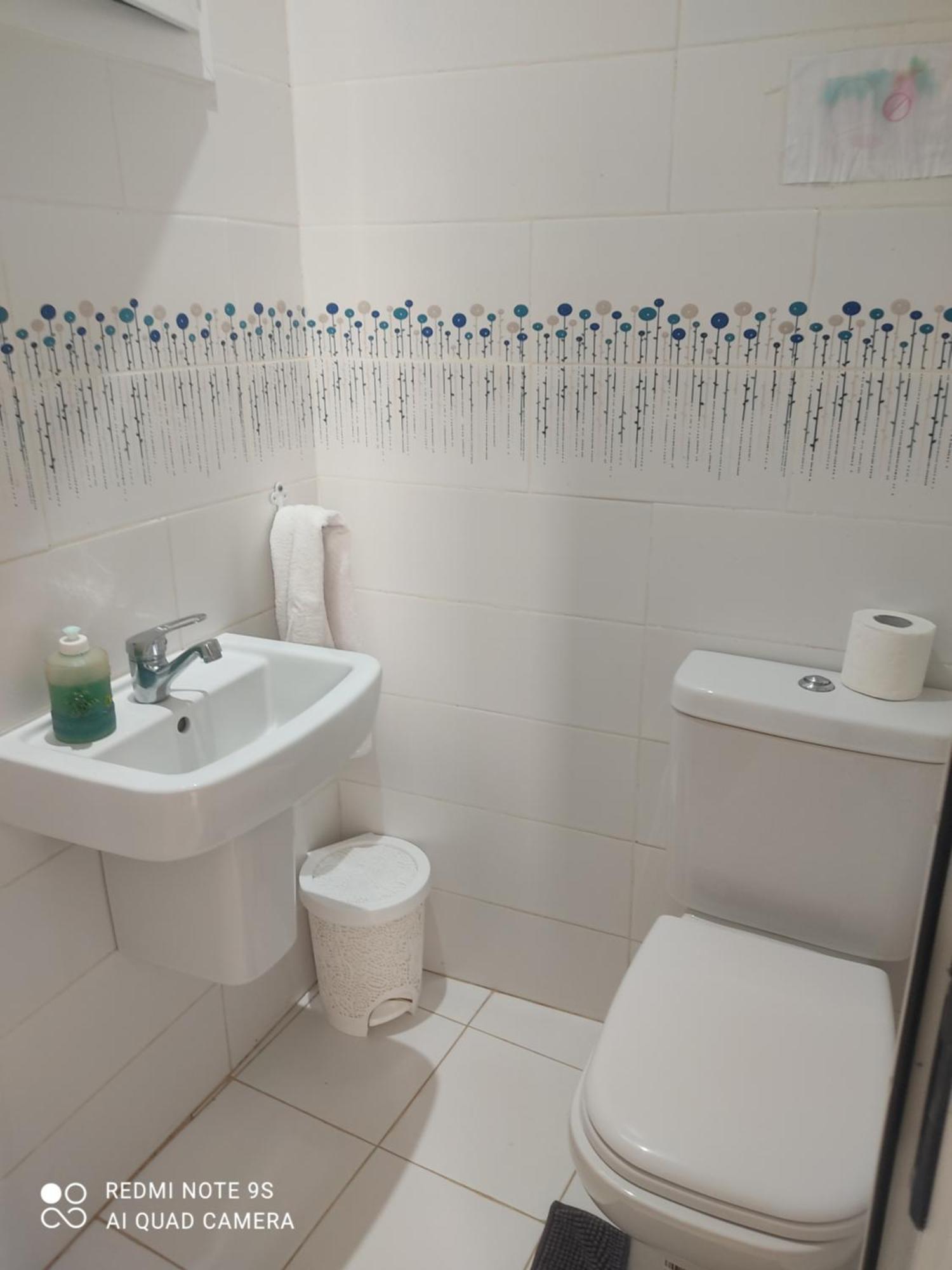 Etage De Villa Avec Jardin, Pres De L'Aireport Et Parking Prive อาริอานา ภายนอก รูปภาพ