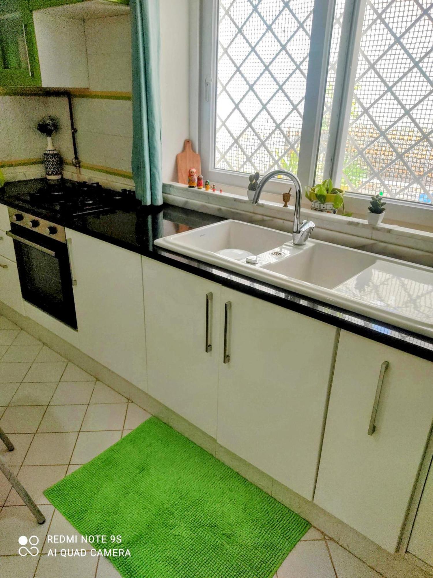 Etage De Villa Avec Jardin, Pres De L'Aireport Et Parking Prive อาริอานา ภายนอก รูปภาพ